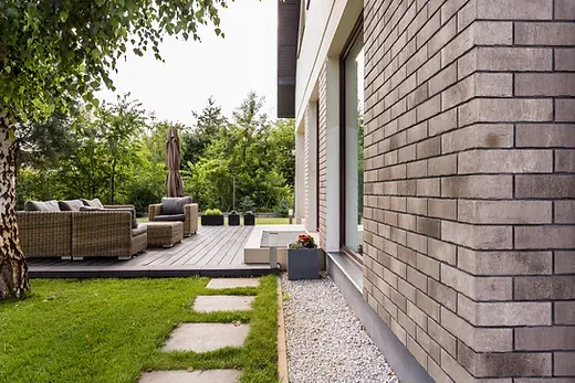 house-in-the-suburbs-with-big-patio-2021-08-26-15-43-12-utc.jpg
