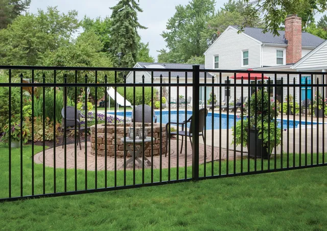 Superior Fence & Rail