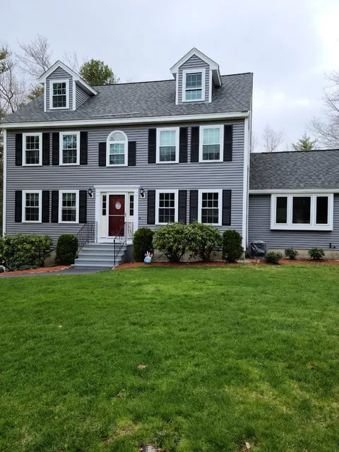Gelinas Siding and Contracting LLC work photo