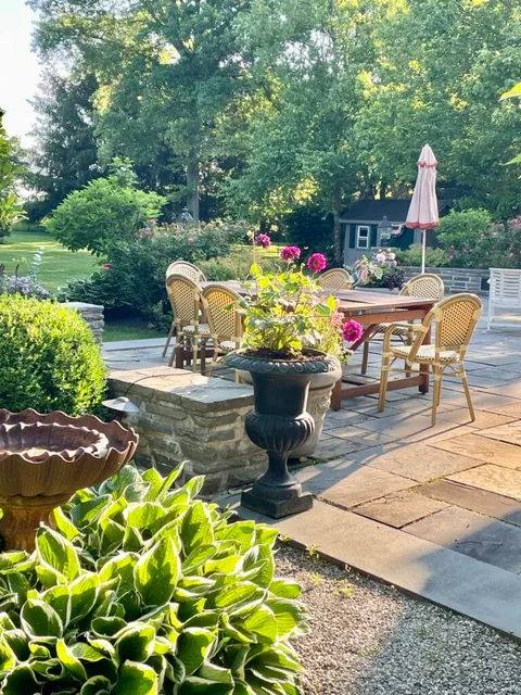 work photo from jenniferyateslandscapes.com