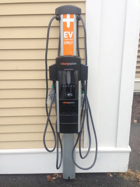 Graves Electric LLC work photo