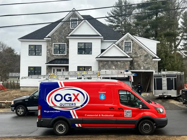 work photo from ogxseamlessgutters.com