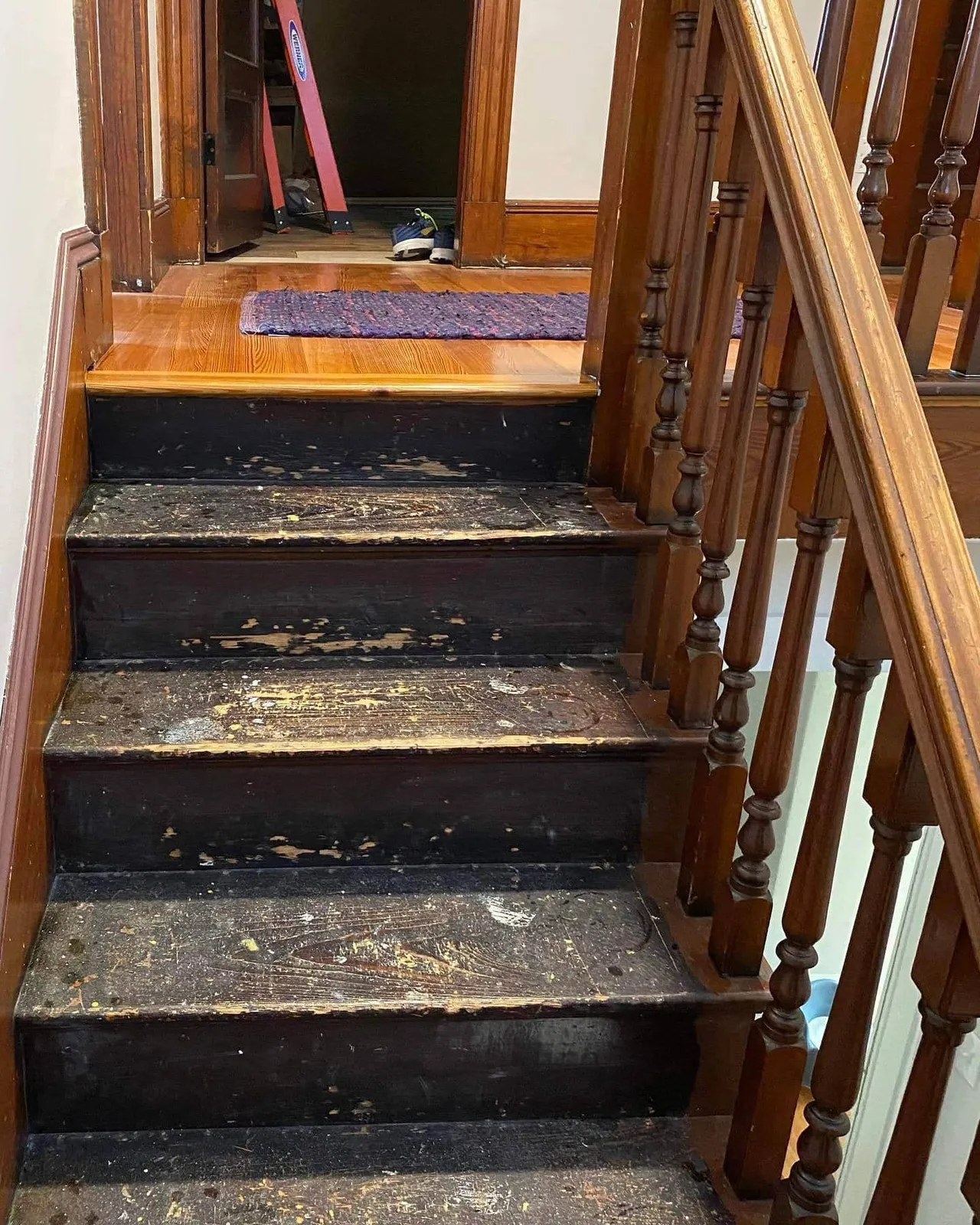 Interior staircase before painting