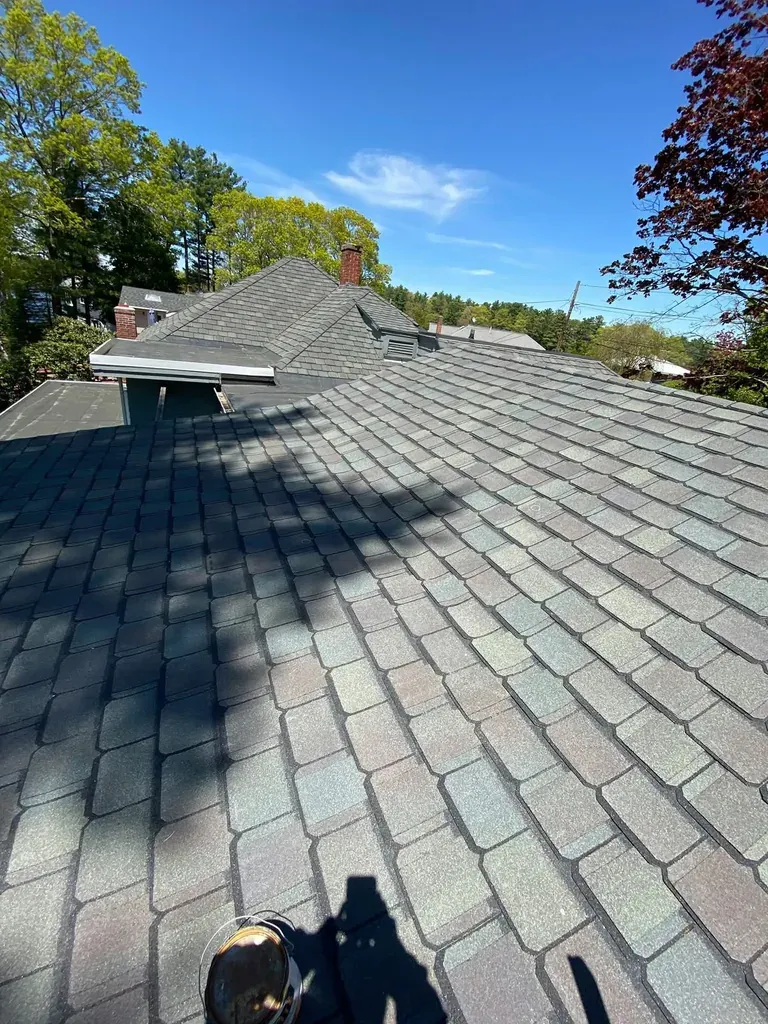 Completed roofing, siding or exterior project photographed by Nolberto Roofing & Siding INC., image 14
