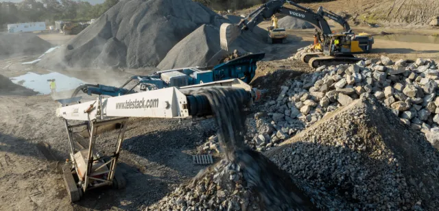 Sweeney, close up of crusher, drilling-services-min