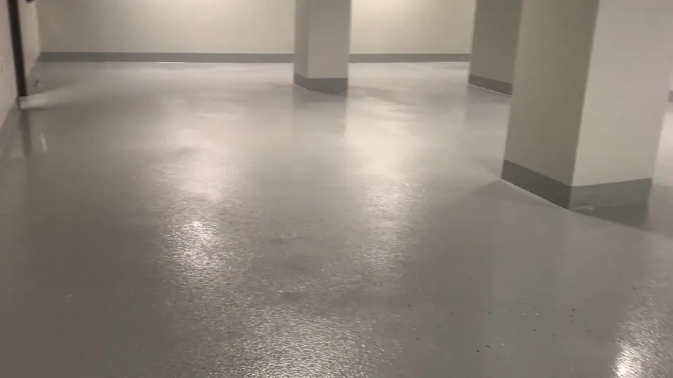 work photo from polishedconcretesolution.com