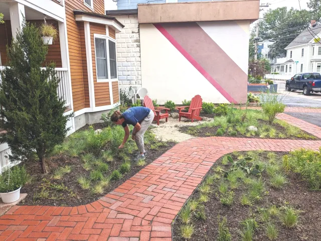 work photo from allgardensinc.com