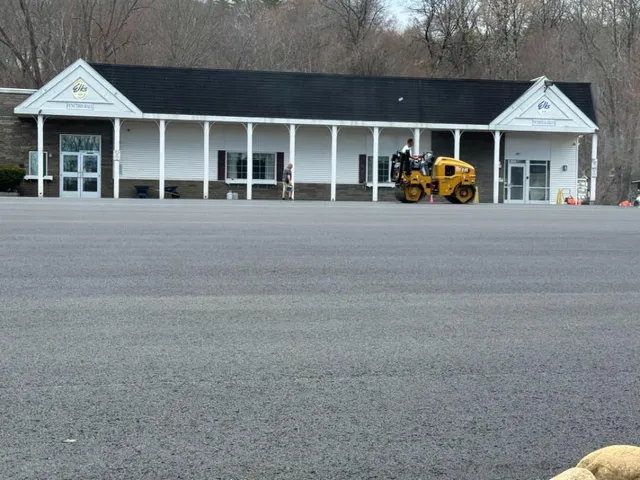 work photo from porterpaving.com