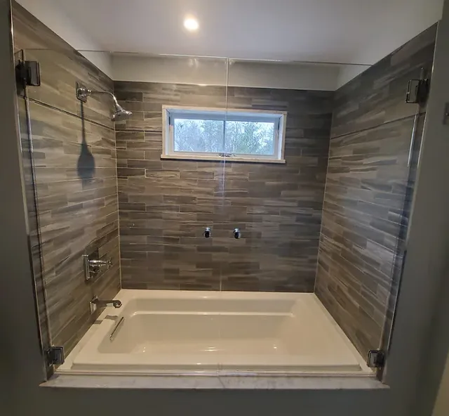 Seaview Glass & Mirror work photo