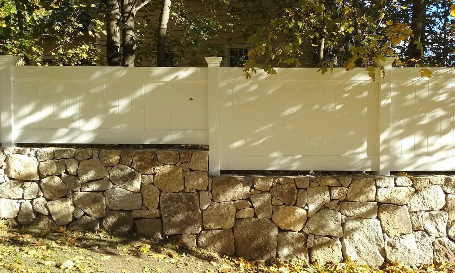 Vinyl fencing