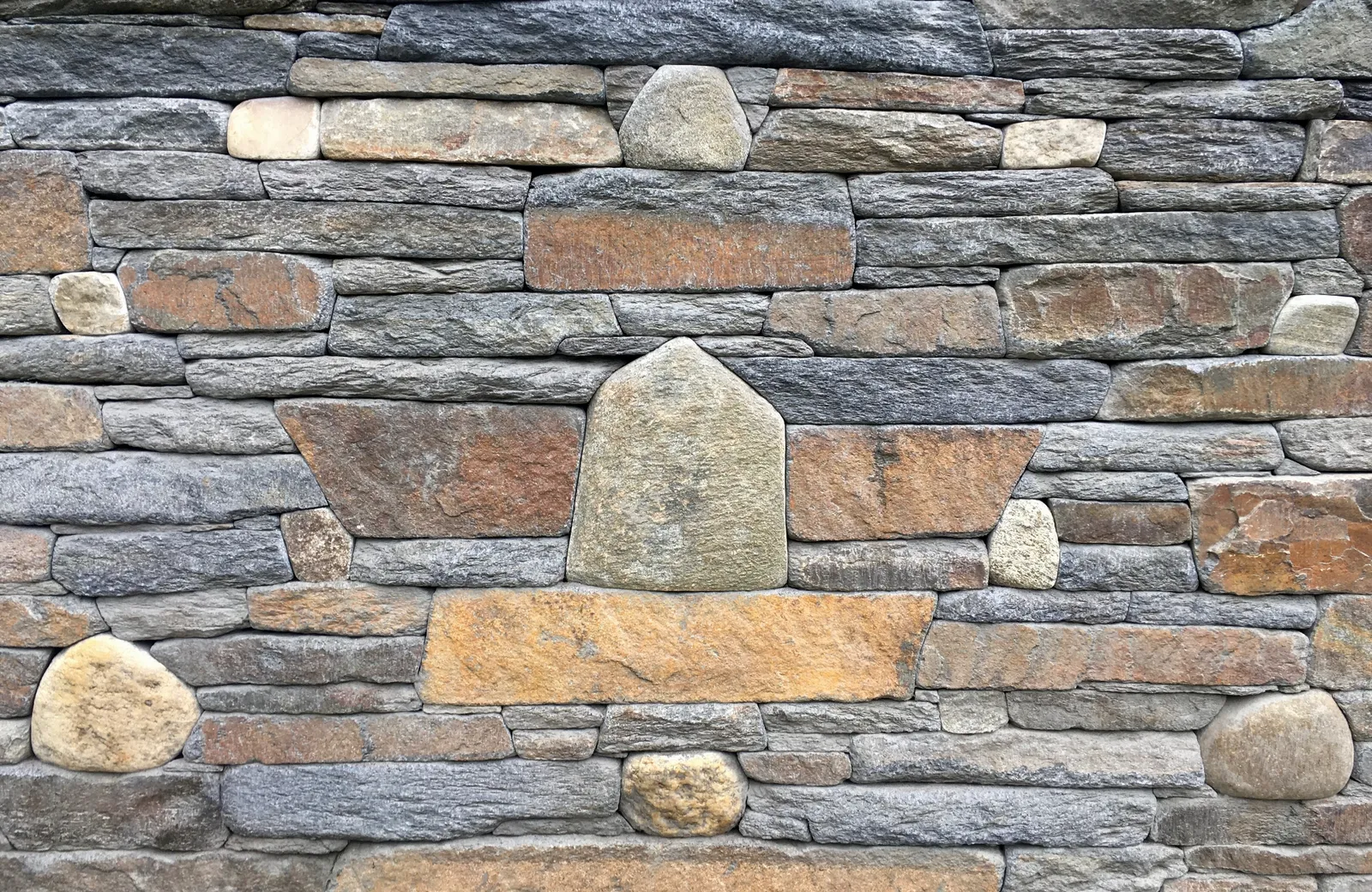 work photo from kimharwoodstonework.com