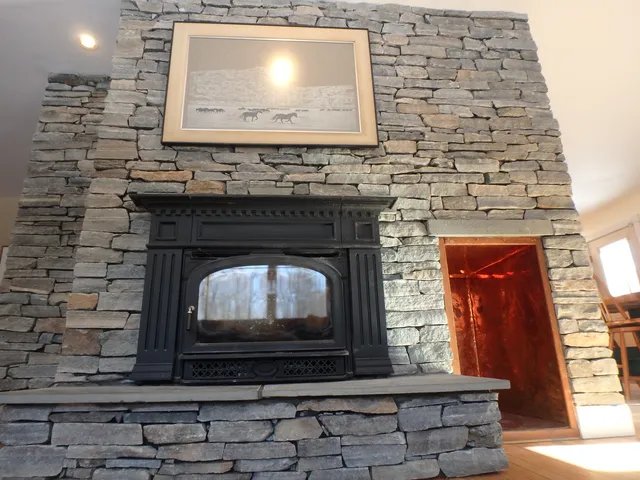 HALF MOON STONE WORKS work photo
