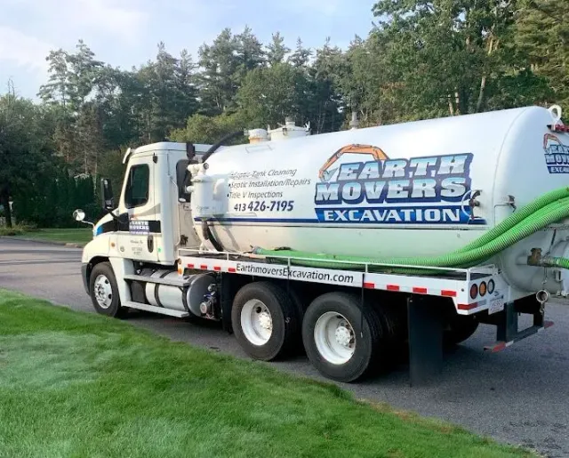 work photo from earthmoversexcavation.com