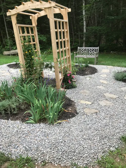 Woolwich Landscaping LLC work photo