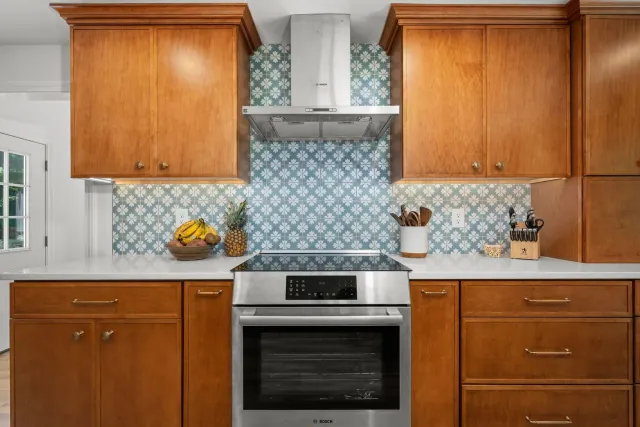 work photo from mid-statekitchens.com