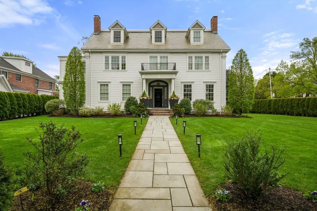 Center Steet Curb Appeal