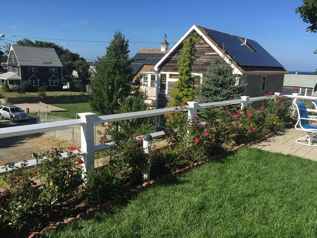 vinyl post and diamond rail in Weston.jpg