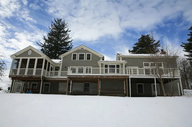 work photo from southernexposureconstruction.com