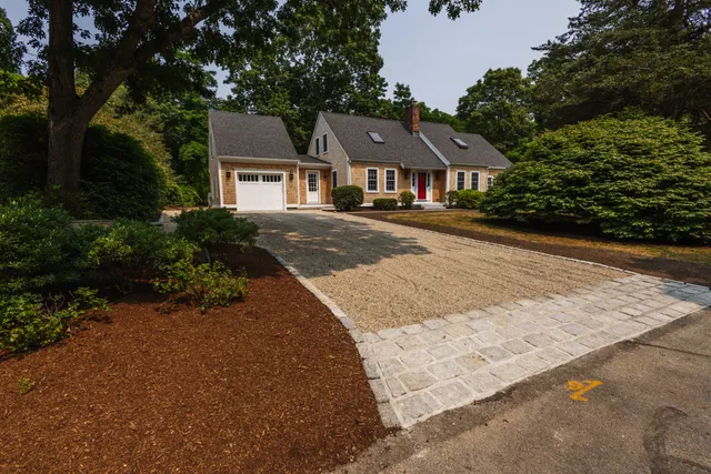work photo from cleanslatelandscapeconstruction.com