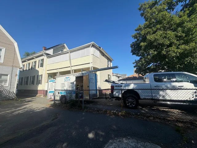 Solis Remodeling Inc.roofing siding seamless gutters Lynn Massachusetts
