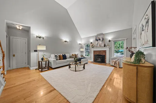 Review photo by Mitchell Rosenwald, Realtor