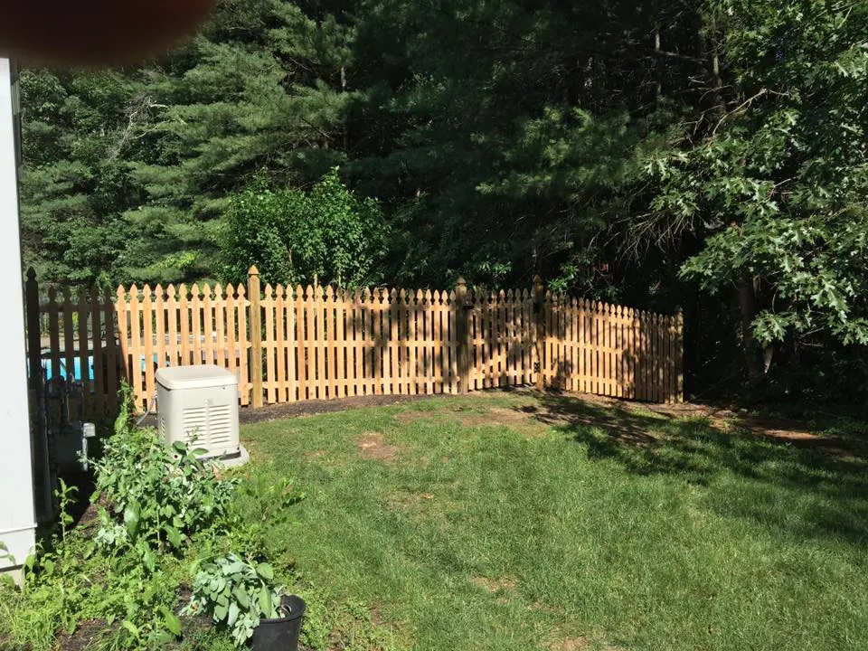 work photo from chipmanfamilyfence.com