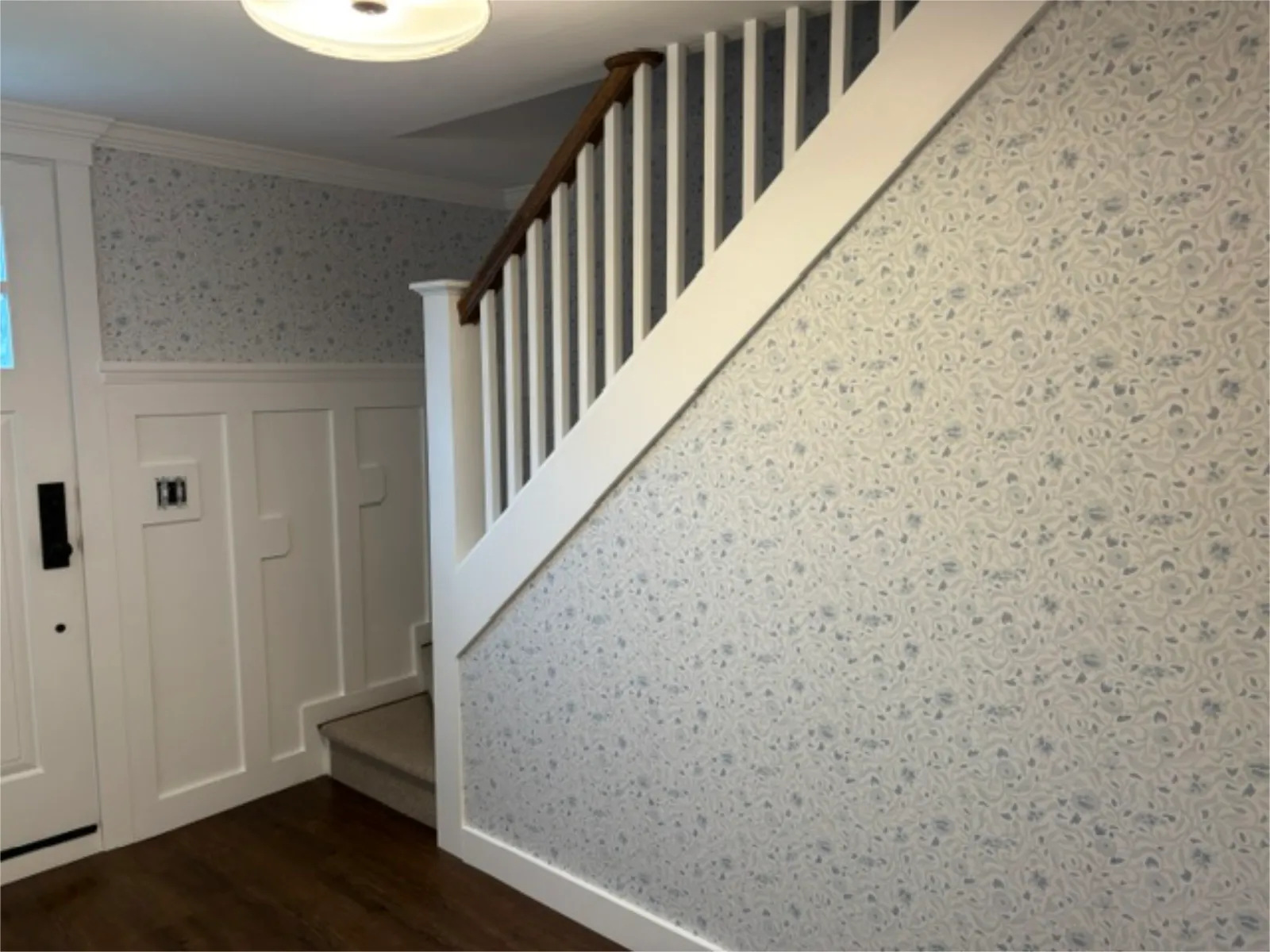 work photo from burnetterwallpaperandpainting.com