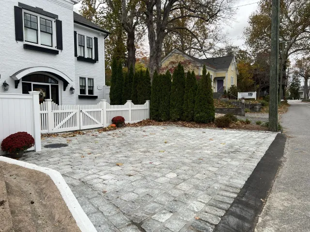work photo from sullivanlawnservices.com