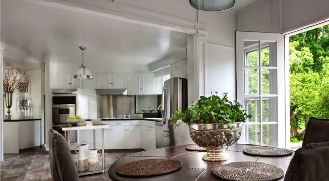 luxury home renovation