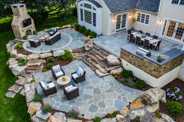 work photo from eightlaneslandscaping.com