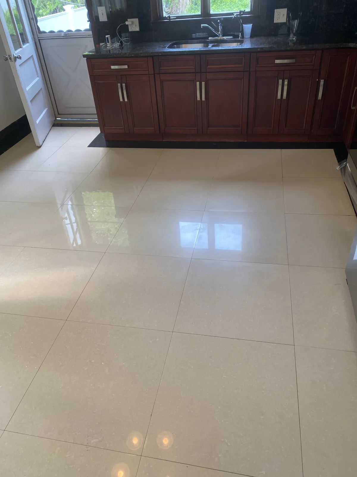 work photo from woodenrabbitcleaning.com
