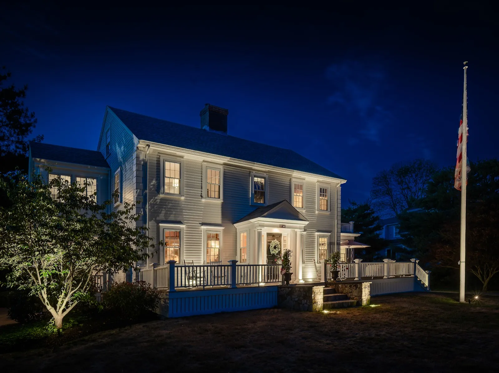 Apollo Outdoor Lighting