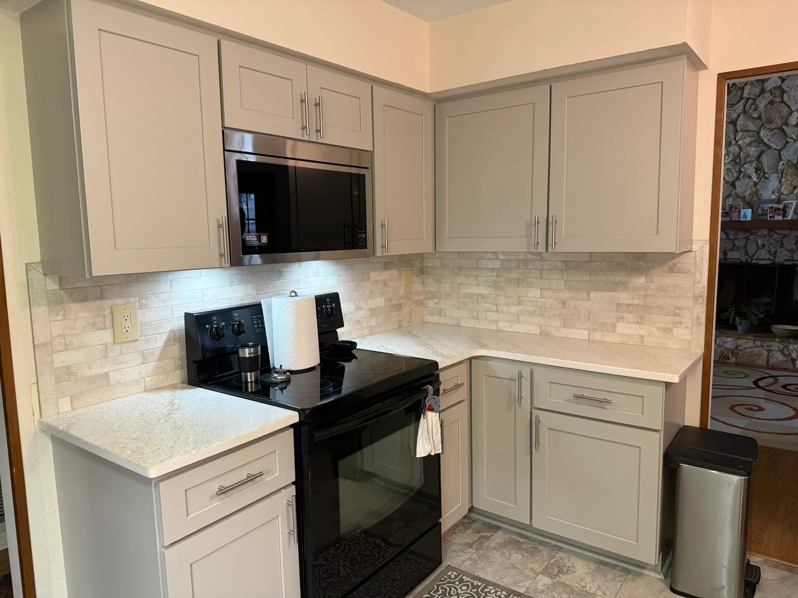 work photo from renewkitchenandbathnh.com