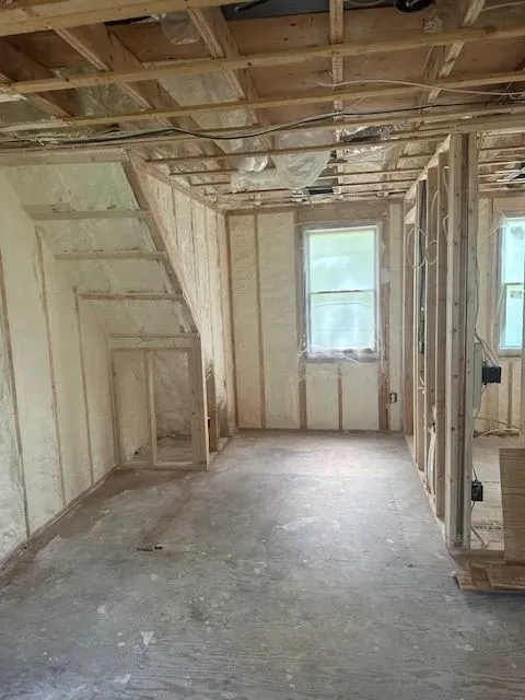 work photo from sprayfoamofcapecod.com