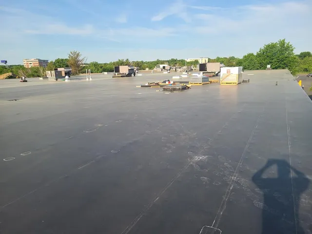 Roofing service