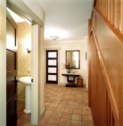 New Home: Bungalow in Florence, MA
