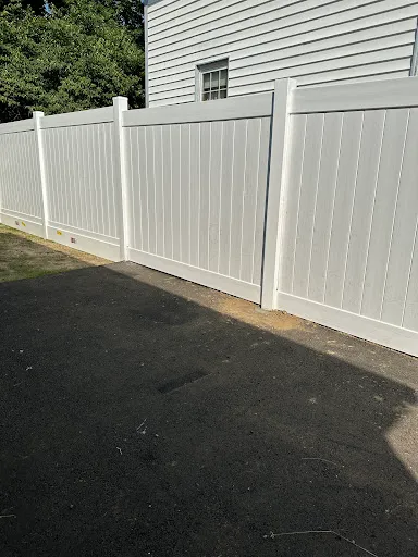 R & son Construcction fence £ Landscaping inc work photo
