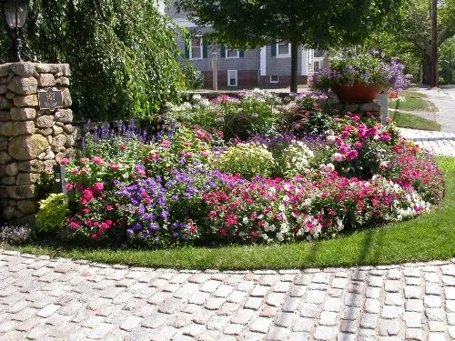 GARDENS BY REBECCA work photo