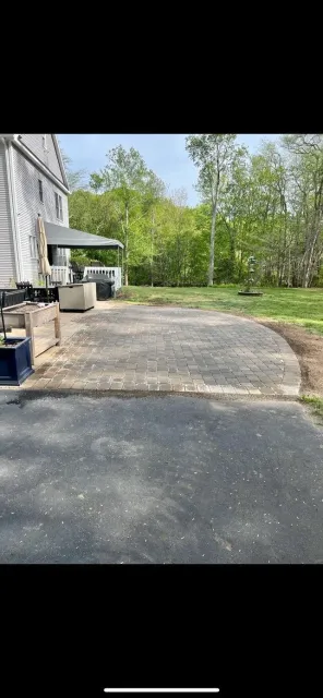 work photo from dtandsonlandscapingllc.com