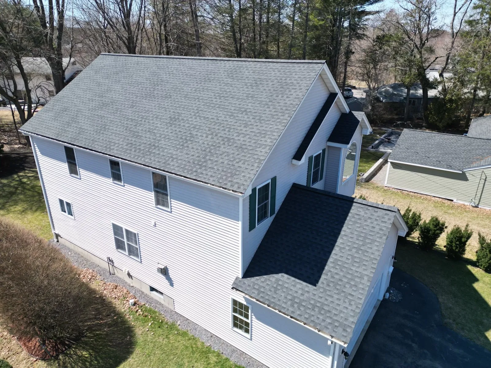 H&R ROOFING