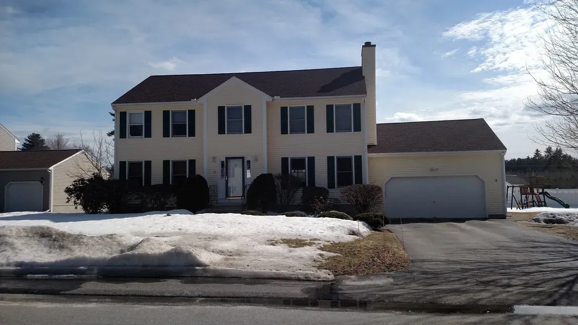 work photo from merrimackroofing.com