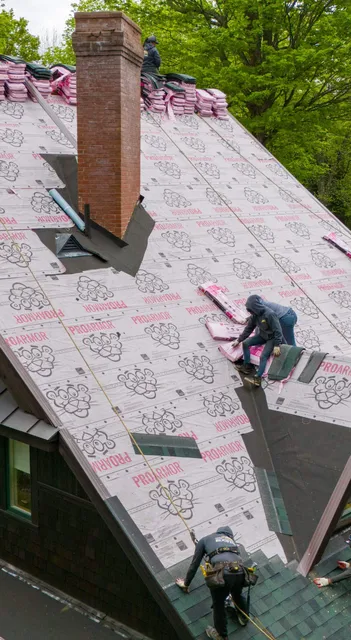 work photo from threemountainroofing.com