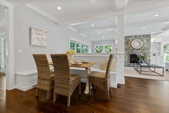 Crafting the Perfect Kitchen Nook: From Benches to Bistro Tables
