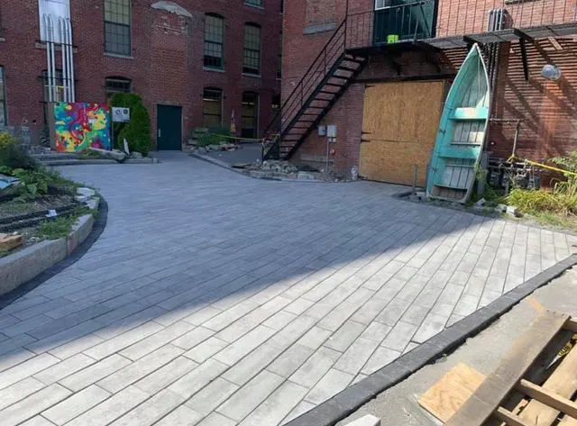 Currivan Green Company, INC Landscape Contractors