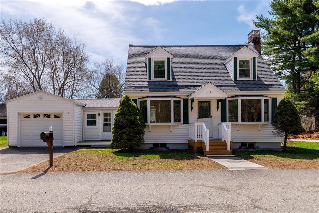 12 Brook St