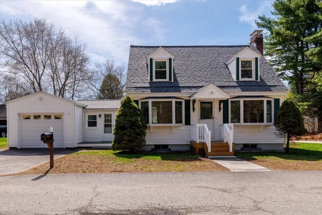 12 Brook St
