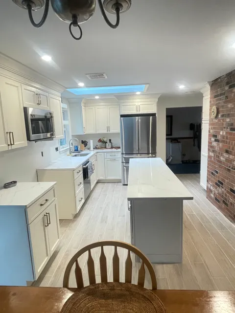 Carvalho Finish Carpentry Inc work photo