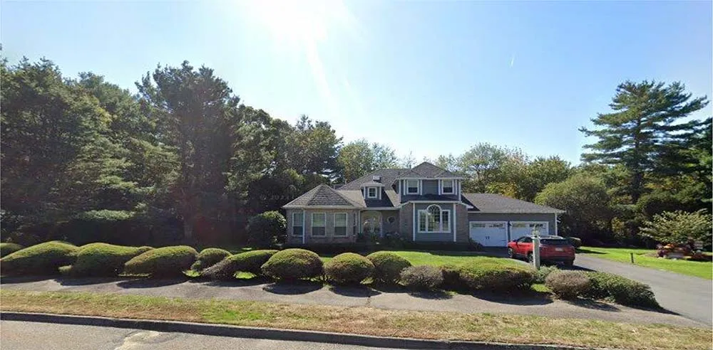 work photo from cochraneroofingsiding.com