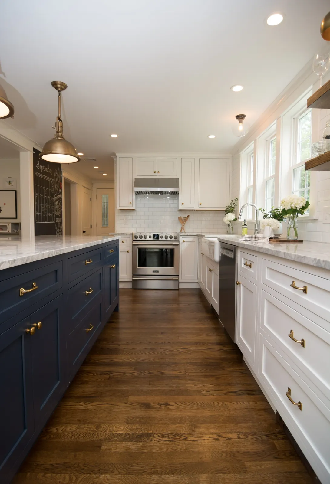 Molla Builders LLC