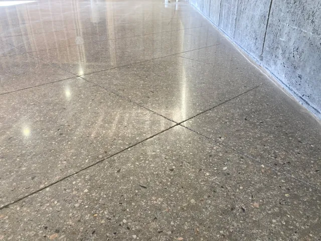 work photo from reliancepolishing.com